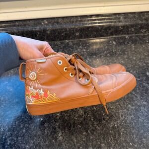 BANGS Hightop Sunrise Mountain Sneakers Womens 6